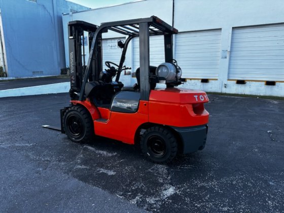 TOYOTA-7FGU32-DECAL KIT